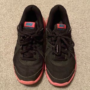 Nike Black & Pink Sneakers (Girl)